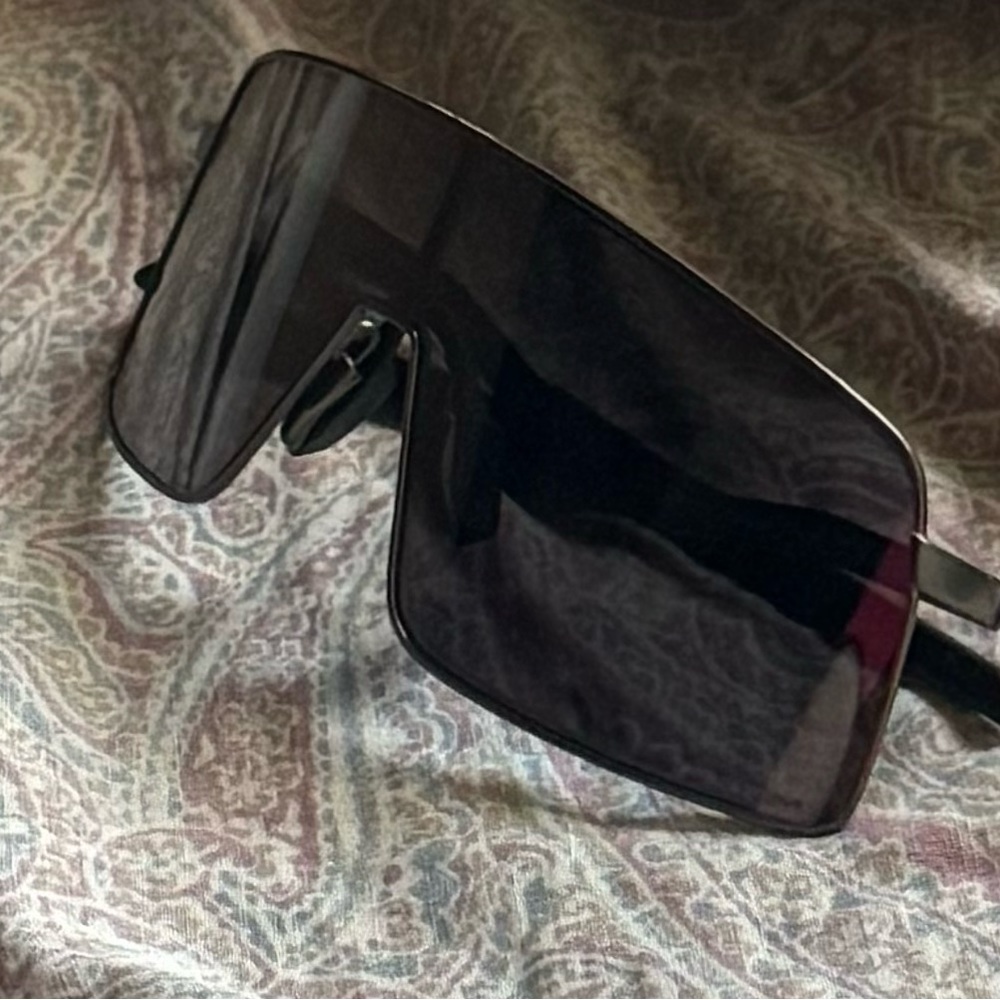 Oakley Sutro TI Prizm Black Lenses, 
Matte Gunmetal Frames lightly worn, no case